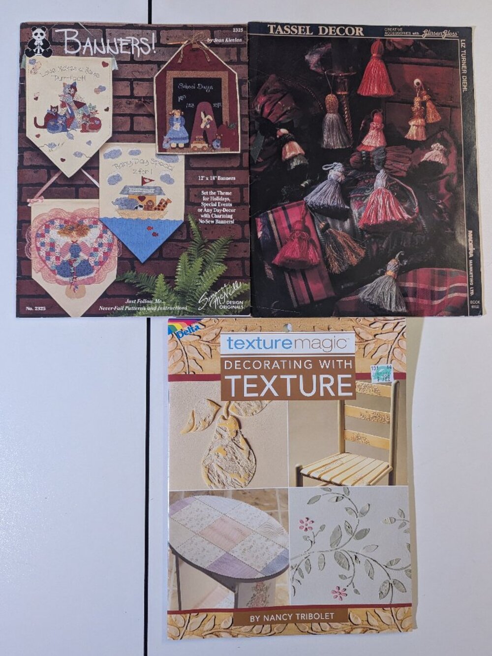 Lot of 3 Misc Vintage Arts & Crafts Booklets Pamphlets